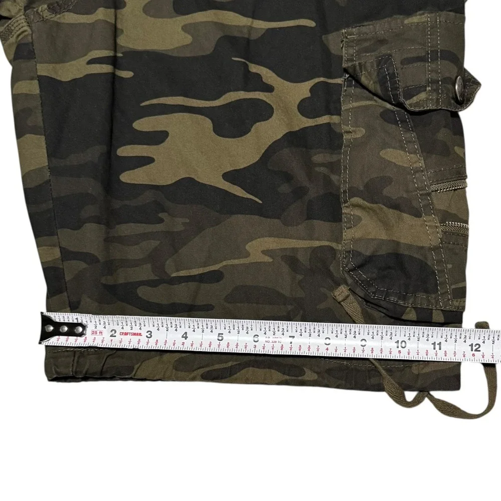 Colours Alexander Julian Camouflage Baggy Cotton Cargo Shorts Men's 34 (Fits 37)